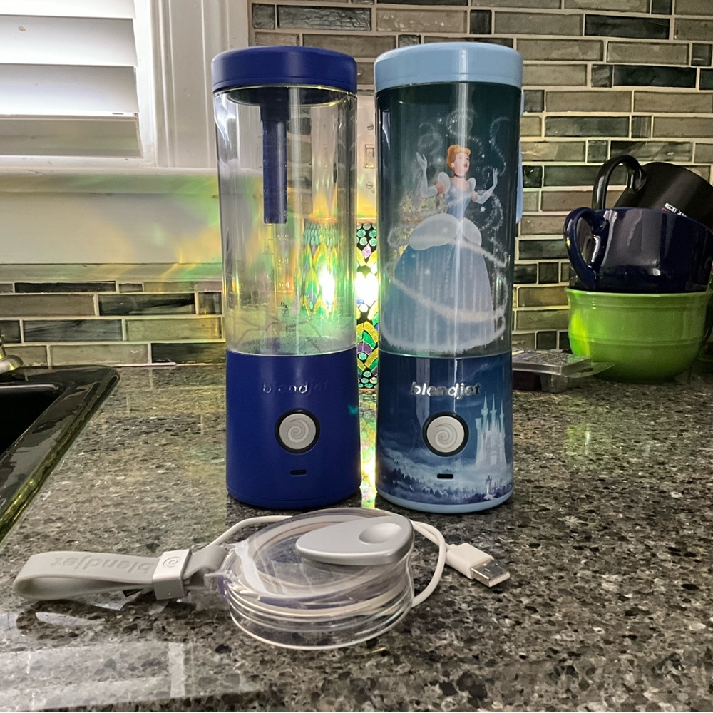 BlendJet Portable Blender Set - Blue and Light Blue